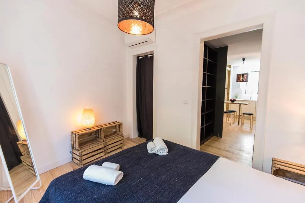 Historical Apartament Santos II Лиссабон Португалия